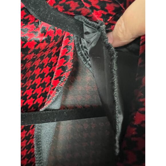 Coldwater Creek Red Black Houndstooth Velvet Robe Duster Cardigan Size Medium - Picture 4 of 8